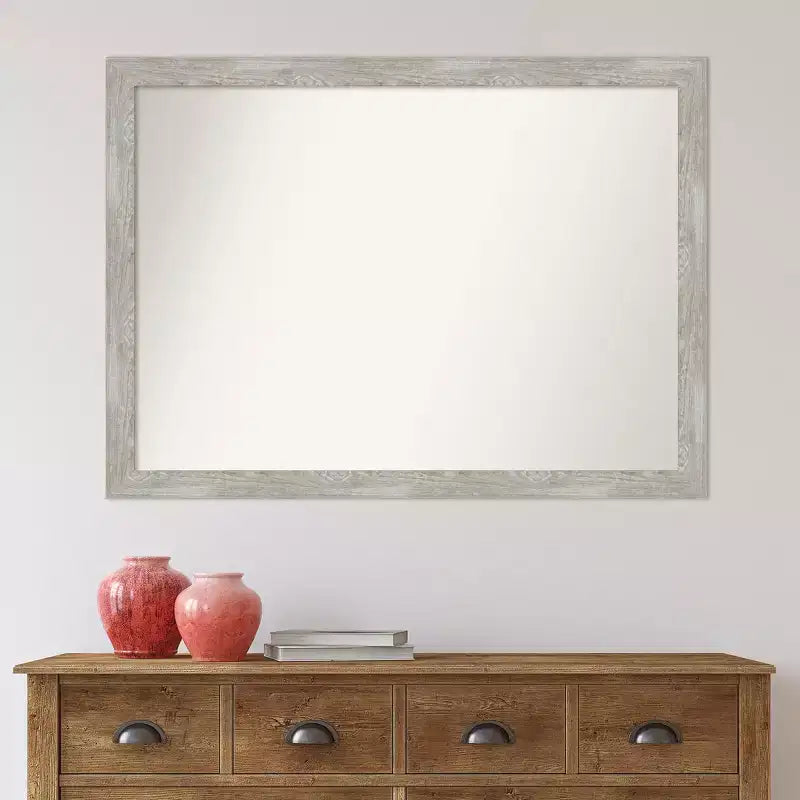 Miroir mural étroit 42" x 31" sans biseau avec cadre à la finition gris délavé