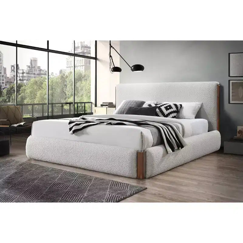 Lit Queen 226 cm – Boucle blanc et finition Noyer