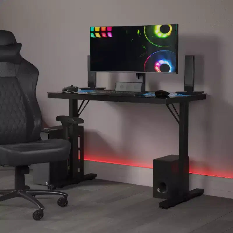 Bureau de jeu à LED à couleur changeante inspiré d'une carte de circuit imprimé avec télécommande filaire