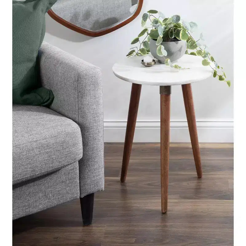Table d'appoint ronde à pieds tripodes