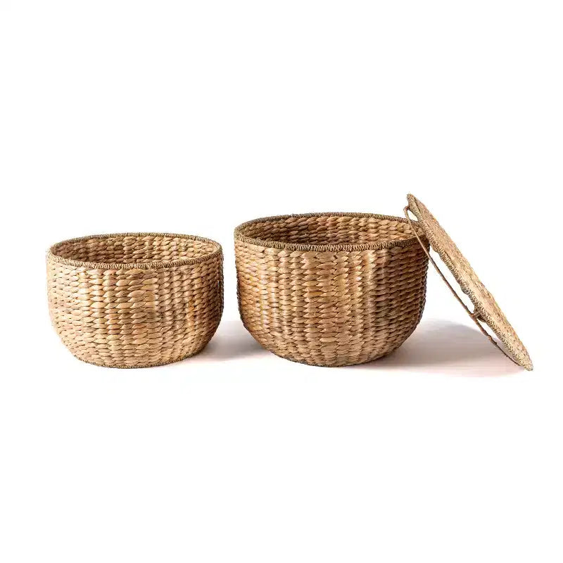 18 Hourglass Handwoven Hyacinth Storage Accent Table with Lid