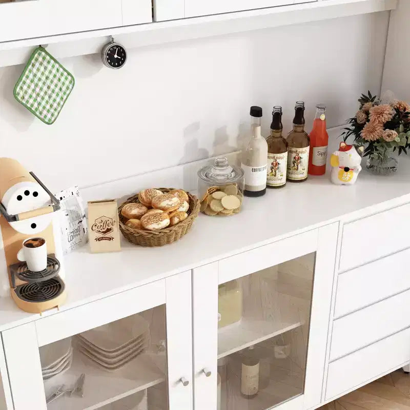Buffet / Desserte de 63W en bois marron avec 4 tiroirs et étagères ouvertes